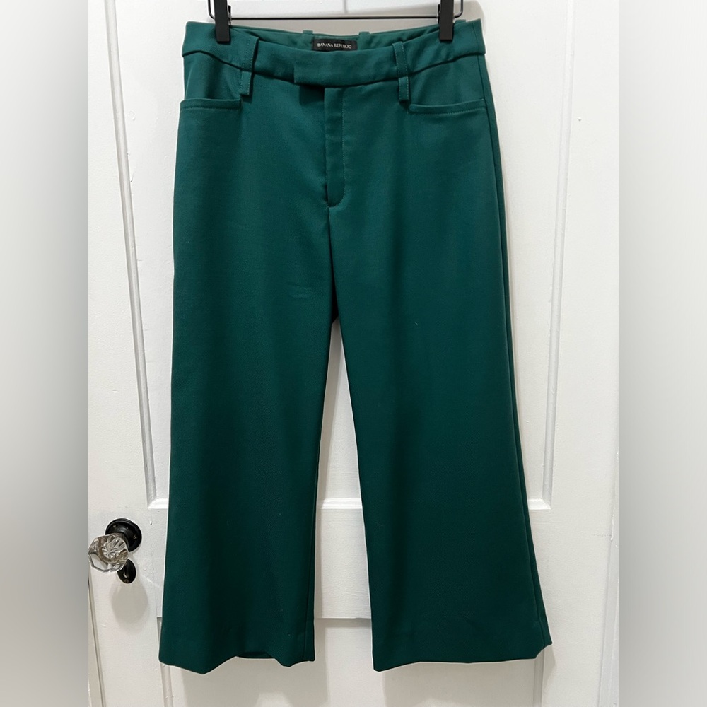 Banana Republic Emerald Green Wide Leg Cropped Pants Size 4